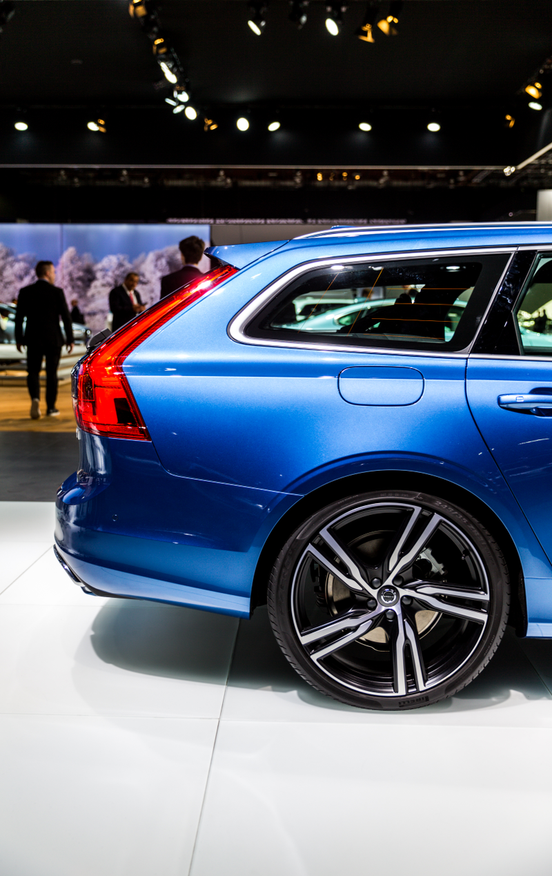 Illustration for article titled Here Is Your Enormous 2017 Detroit Auto Show Photo Gallery